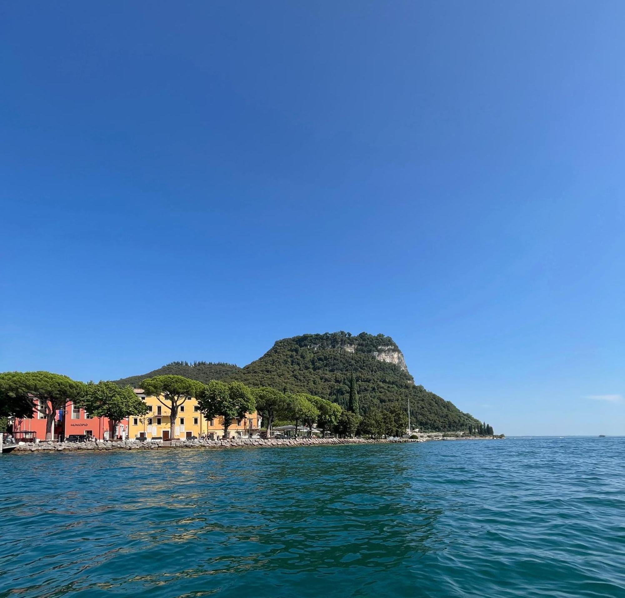 Albergo All'Ancora Гарда Екстер'єр фото